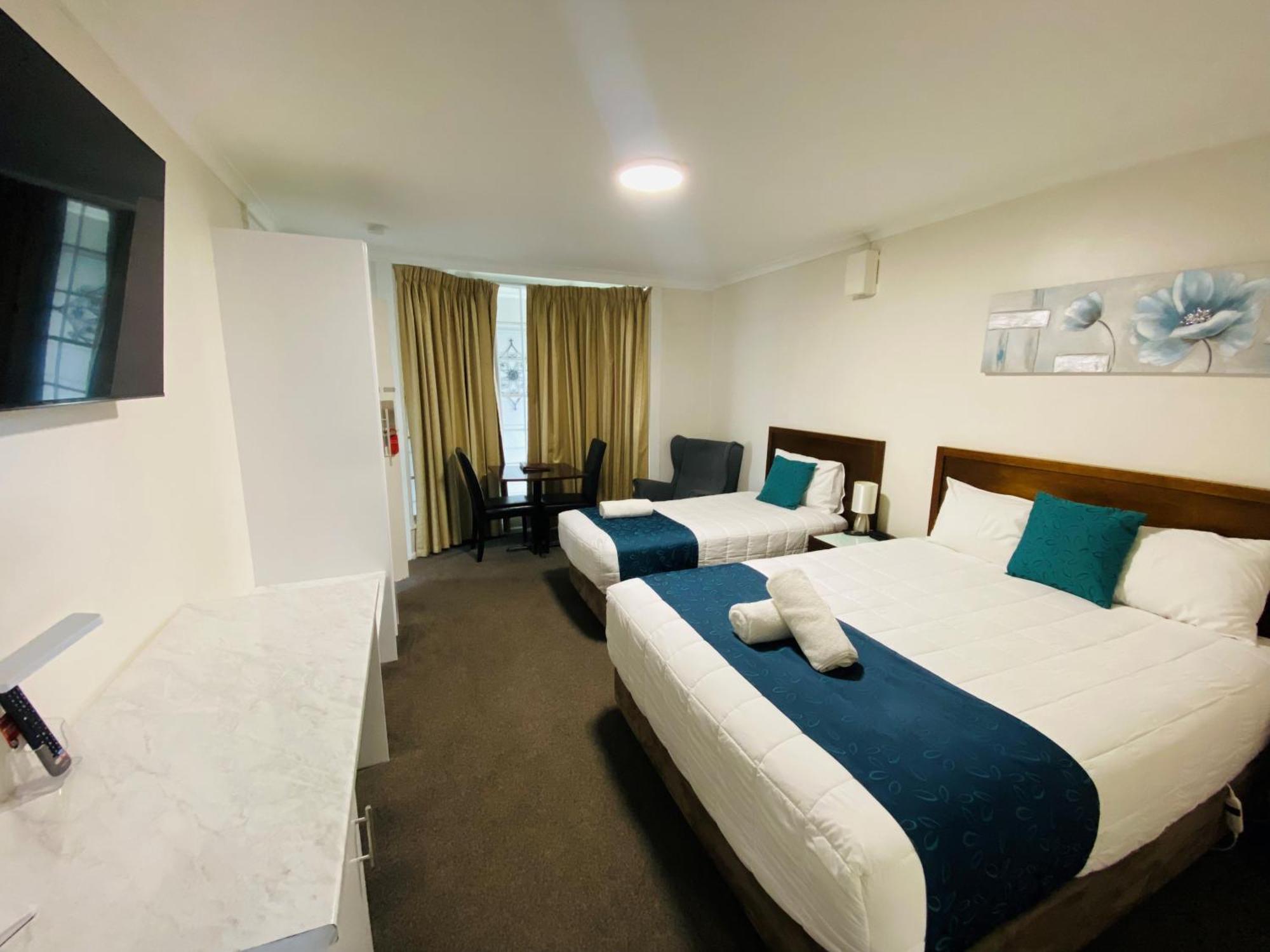 Colonial Lodge Motor Inn Yass Exterior foto