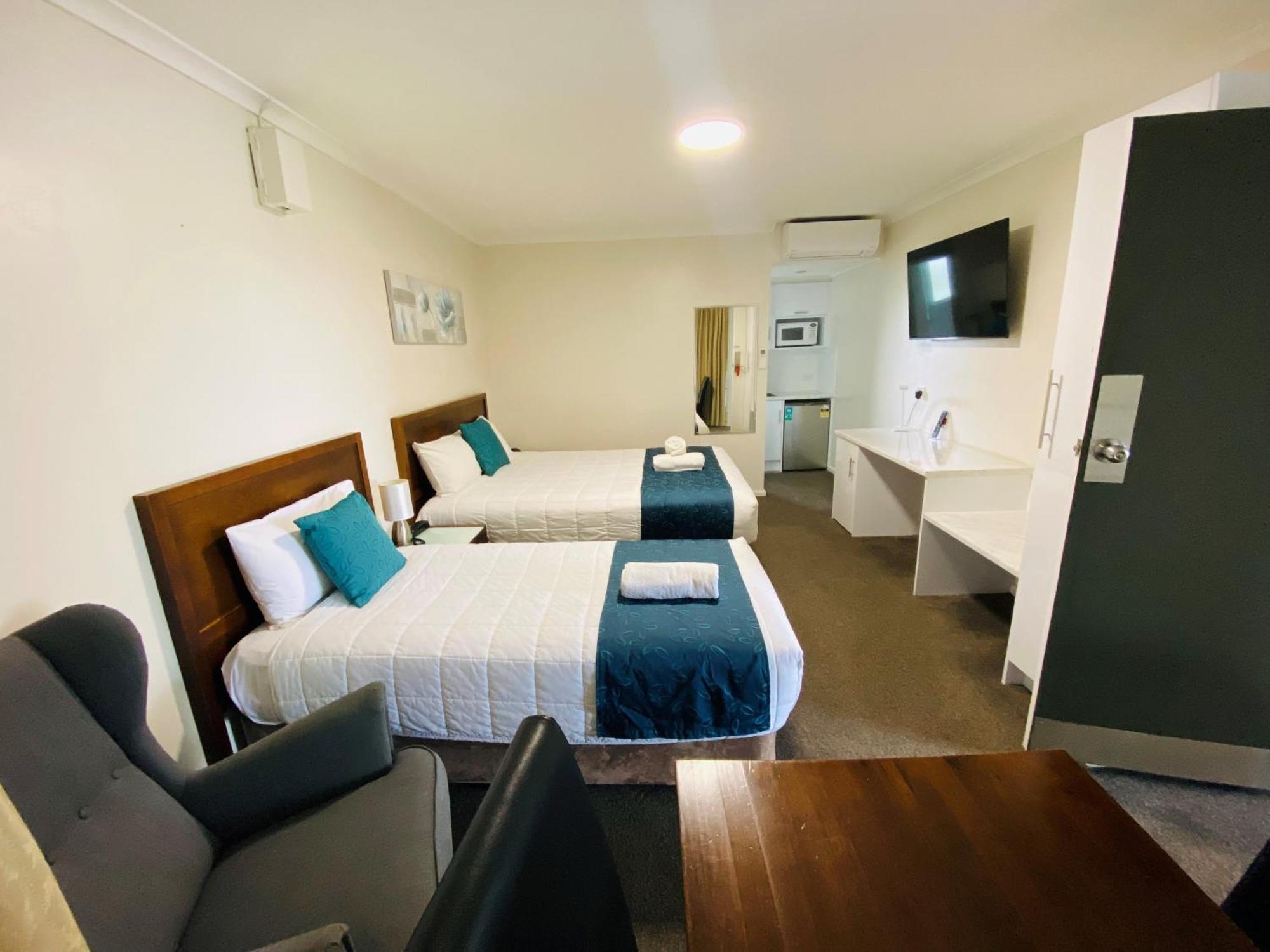 Colonial Lodge Motor Inn Yass Exterior foto