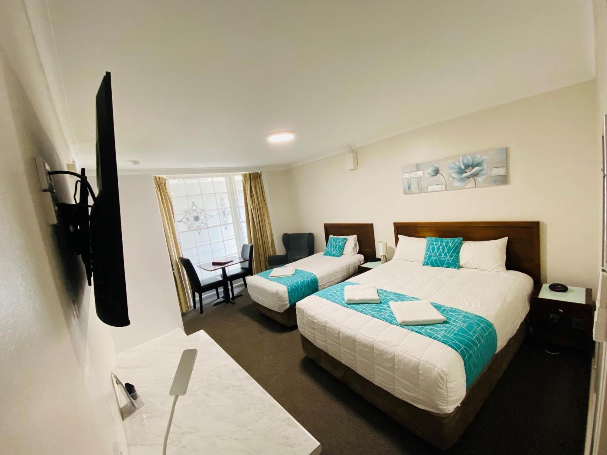 Colonial Lodge Motor Inn Yass Exterior foto